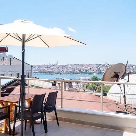 Apartamento Central Flat With A Shared Terrace In Beyoglu *