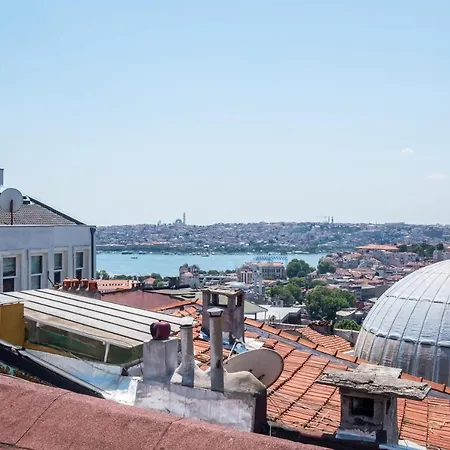 Central Flat With A Shared Terrace In Beyoglu Apartamento Estambul