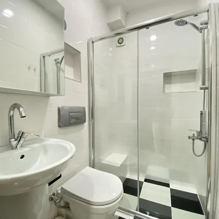 Apartamento Central Flat With A Shared Terrace In Beyoglu Estambul